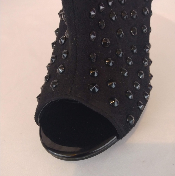 Dots Black Beaded Ruching Heel Boot - Picture 2 of 11